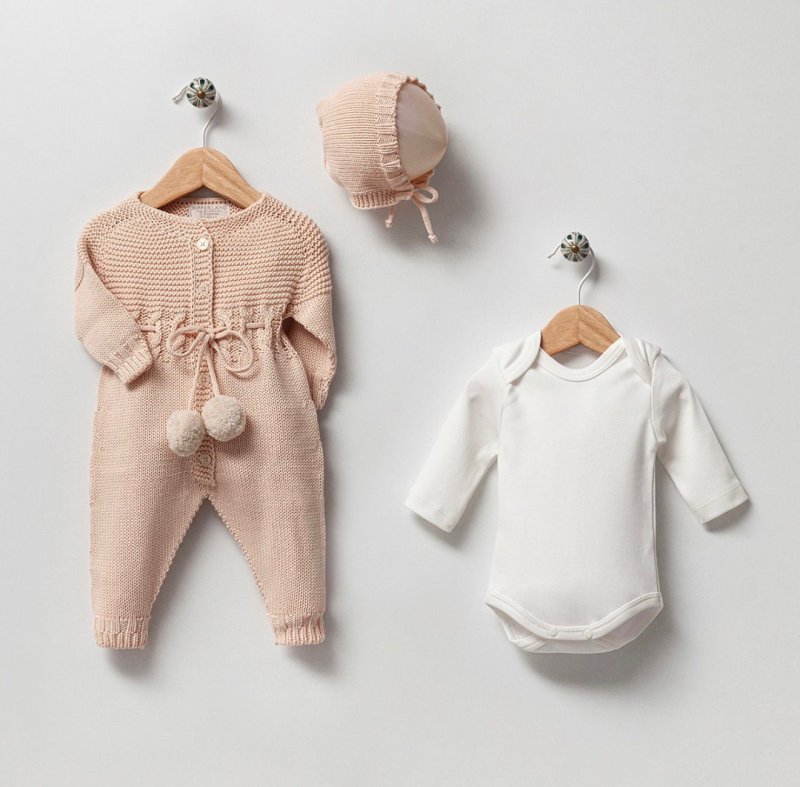 طقم حديث ولاده ٣ قطع قطن طبيعي🪡