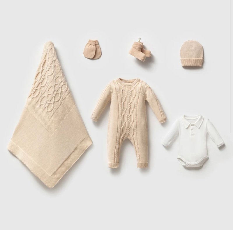 طقم حديث ولاده ٥ قطع قطن غزل طبيعي🪡