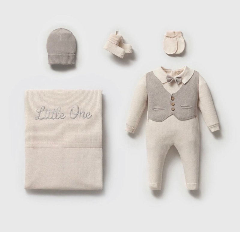 طقم حديث ولاده ٥ قطع قطن غزل طبيعي🪡