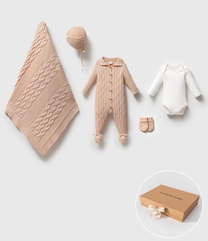 طقم حديث ولاده ٥ قطع قطن عضوي طبيعي🪡