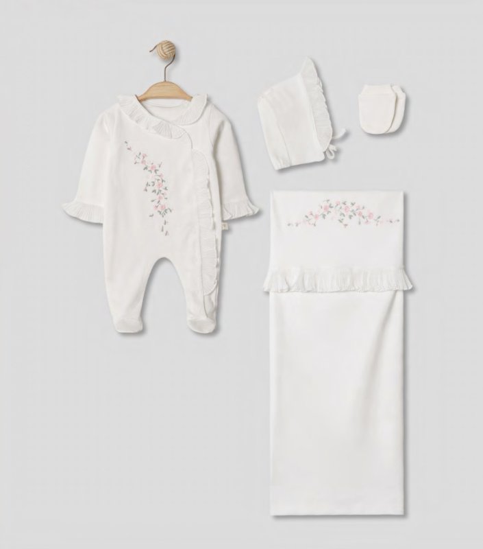 طقم  حديث ولاده قطن طبيعي 🪡