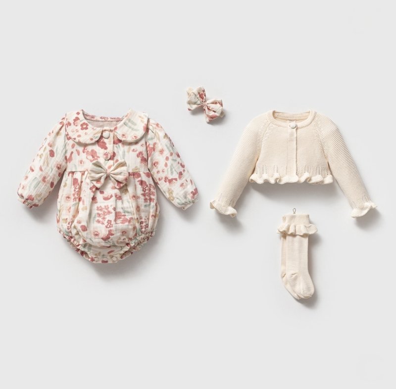 طقم حديث ولاده قطن طبيعي🪡